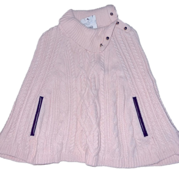 Nwt Sweet little cable knit cape from Janie & Jack. Perfect for your little one.
